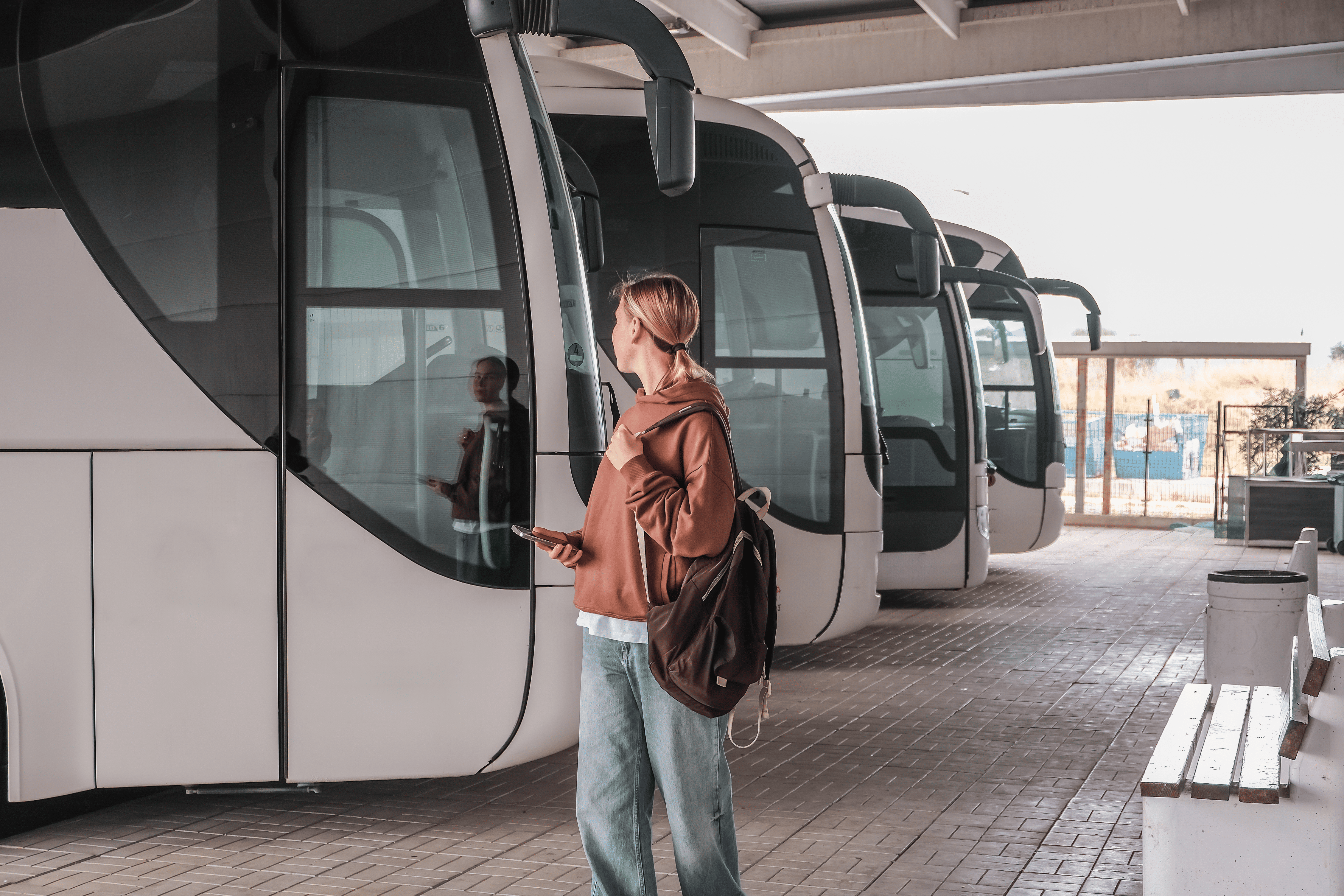 Shuttle service 2 in Madagascar - Scheduled group transport